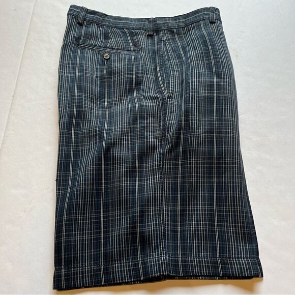 Tommy Bahama Men's Shorts Navy Blue/Grey Plaid Size 34 Silk/Linen - Picture 3 of 8